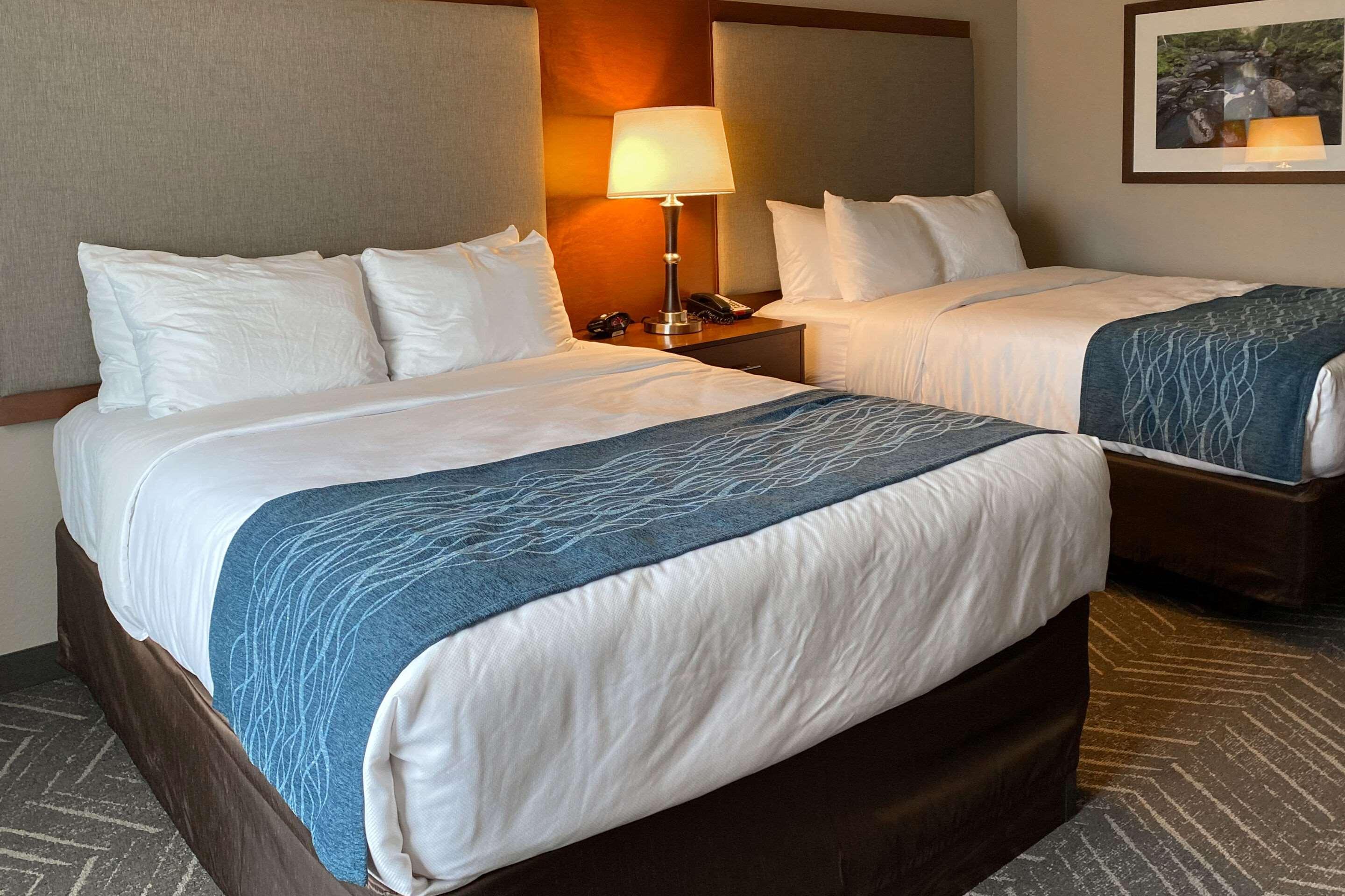 Comfort Inn & Suites Mountain Iron And Virginia Екстер'єр фото