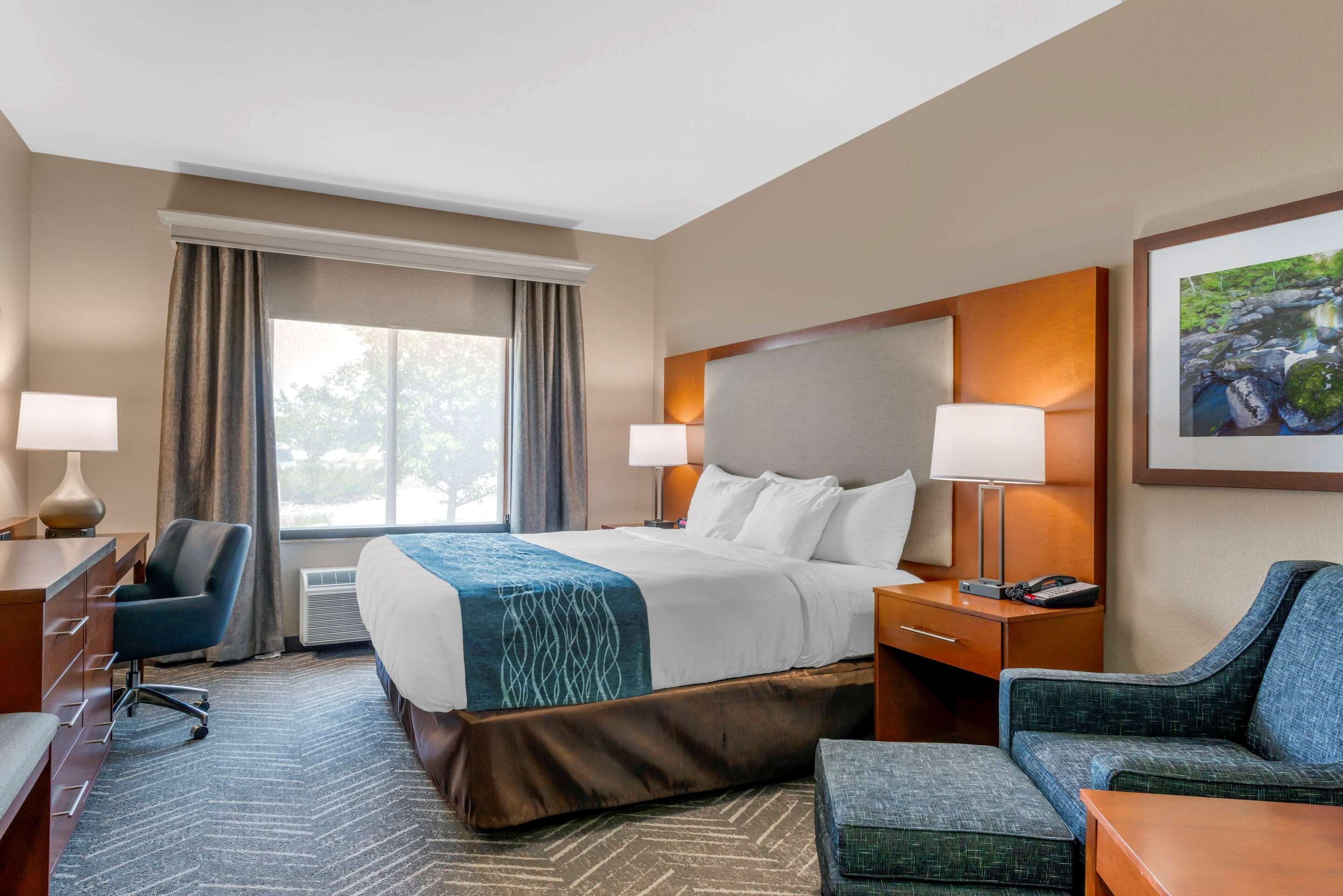 Comfort Inn & Suites Mountain Iron And Virginia Екстер'єр фото