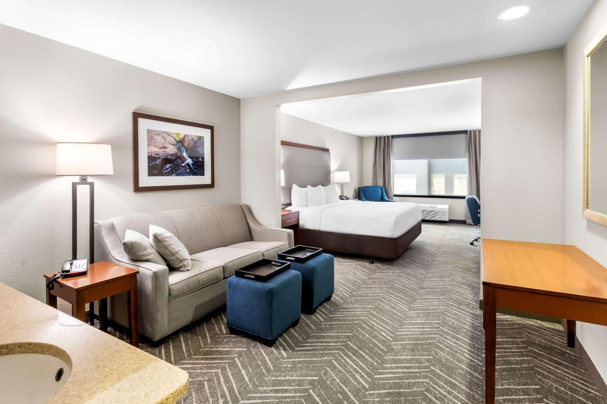 Comfort Inn & Suites Mountain Iron And Virginia Екстер'єр фото